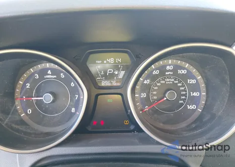 2015 Hyundai Elantra Se z USA, uszkodzony, nr VIN 5NPDH4AE7FH586414